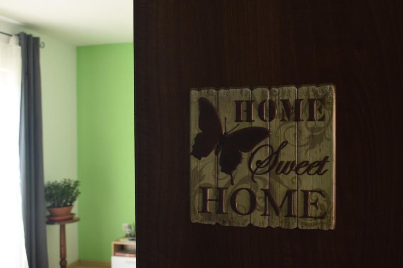 Apartmani Tomljenovic Senj  Luaran gambar