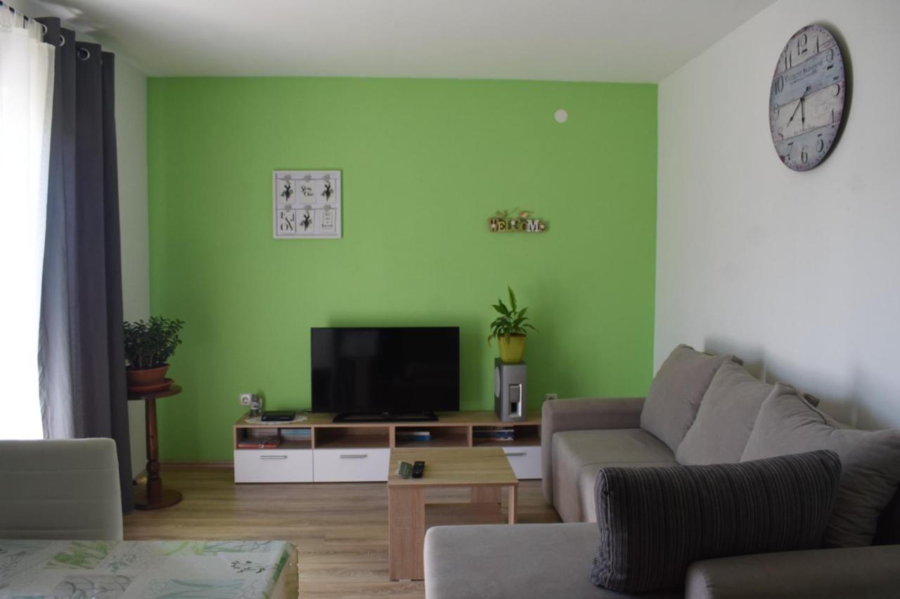 Apartmani Tomljenovic Senj  Luaran gambar