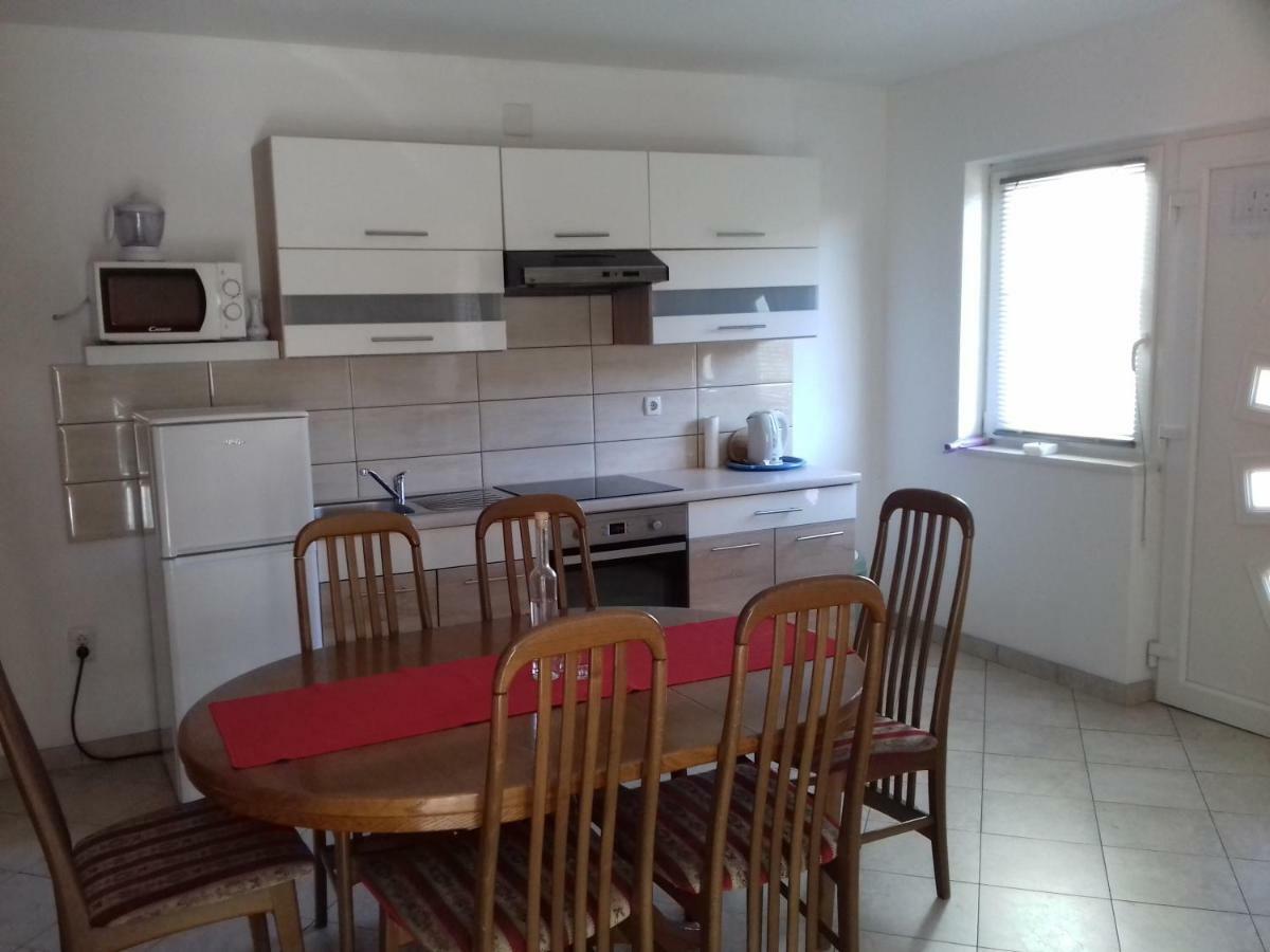 Apartmani Tomljenovic Senj  Luaran gambar